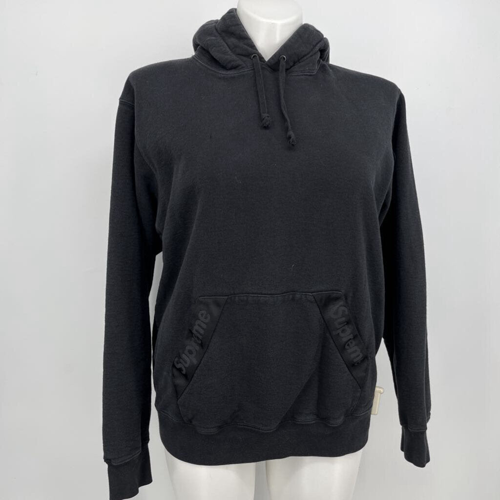 Supreme Hoodie