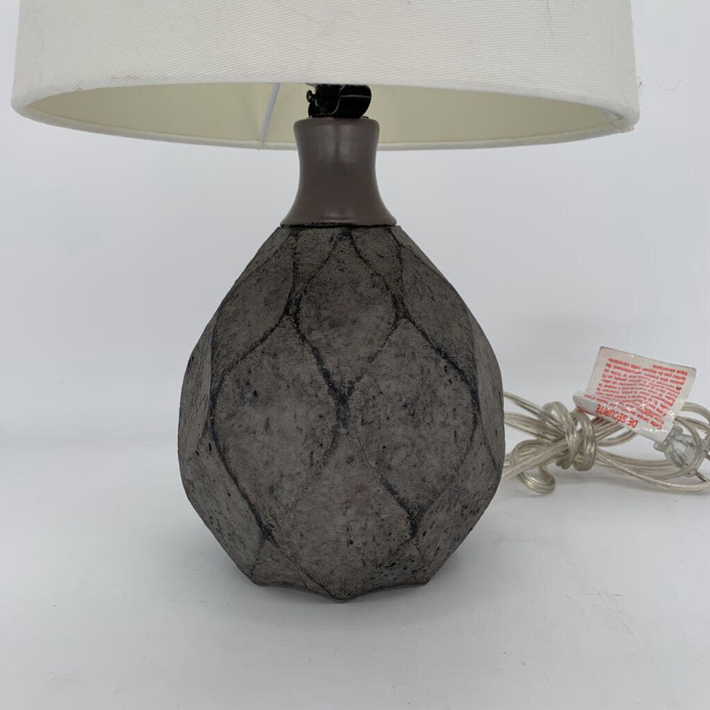 Geometric Cut Stone Lamp