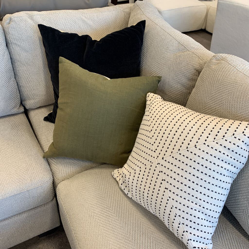 Coaster Sofa w/Chaise