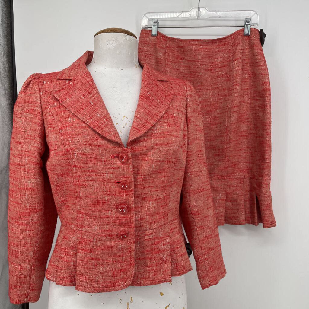 Rickie Freeman by Teri Jon 2 piece Suit