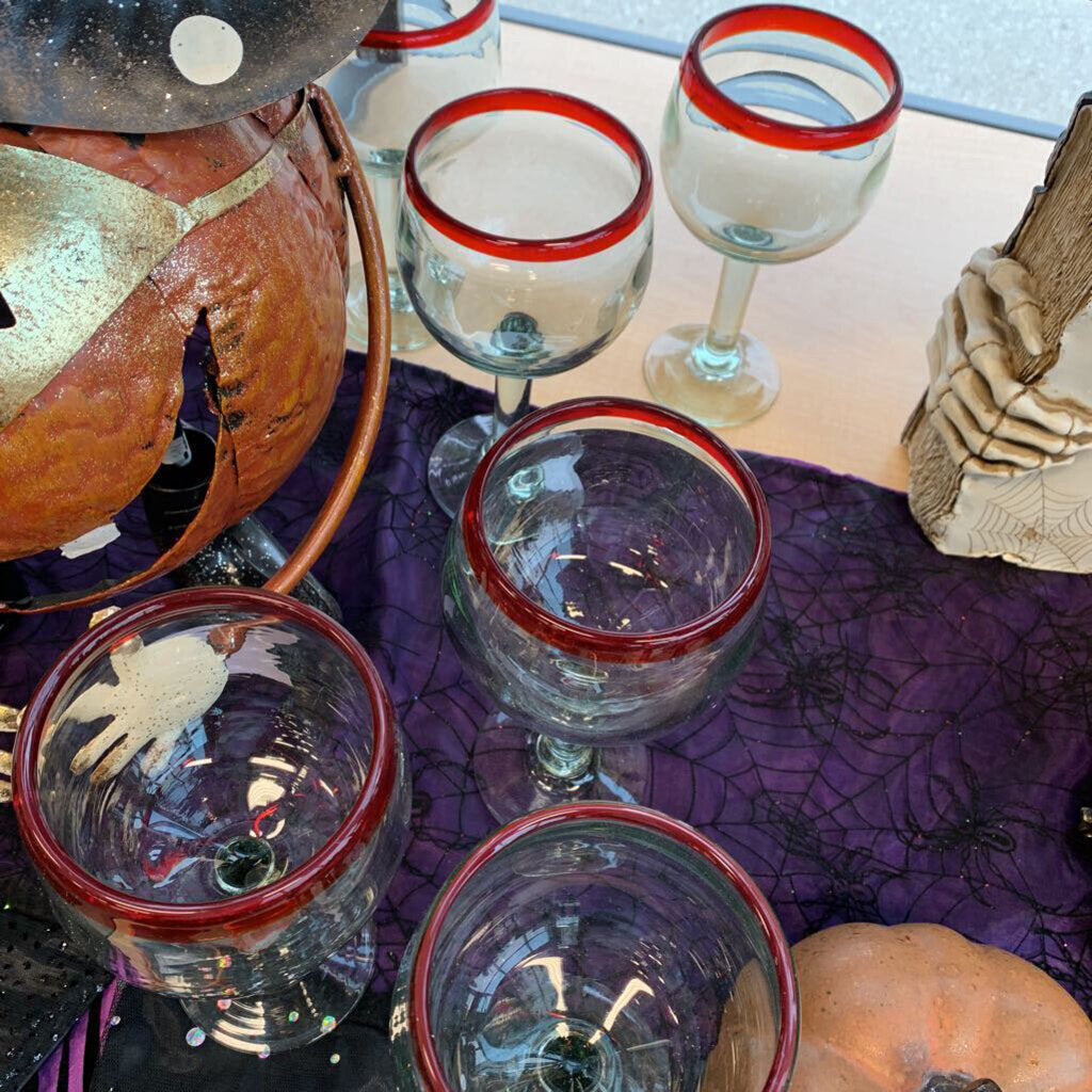 Red Rim Glass Set