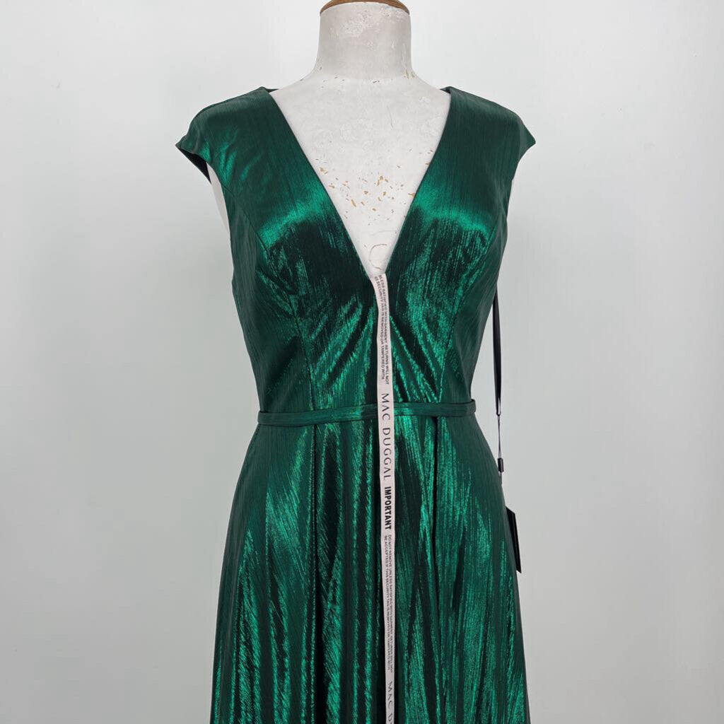 Ieenna Slvls Gown