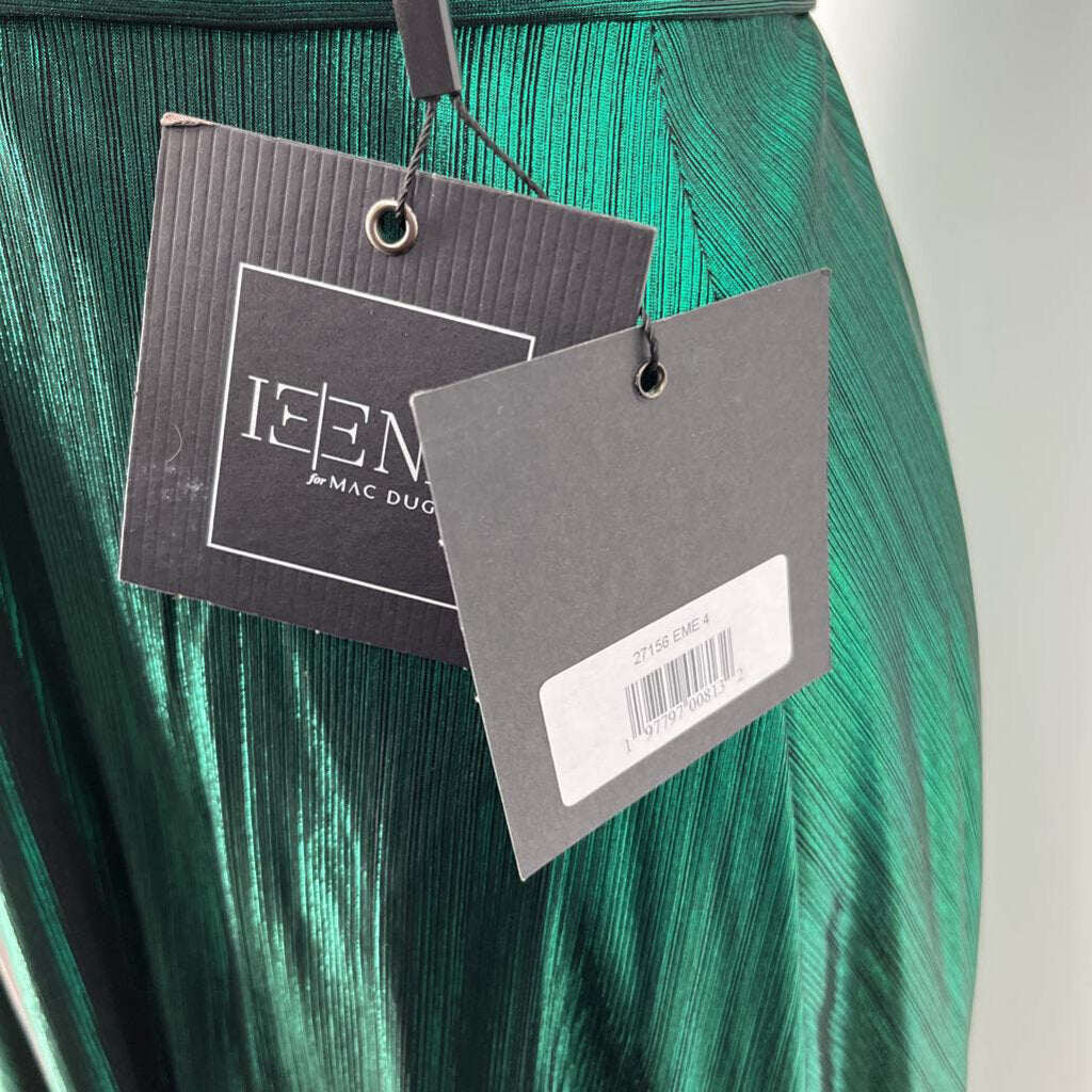 Ieenna Slvls Gown