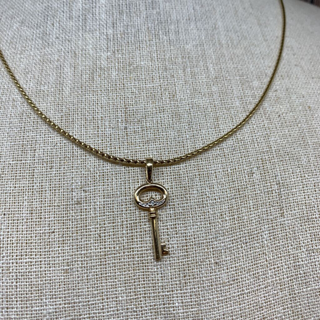 10k & Diamond Key Necklace