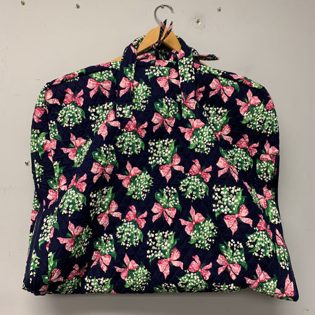 Vera Bradley Ribbons Garmet Bag