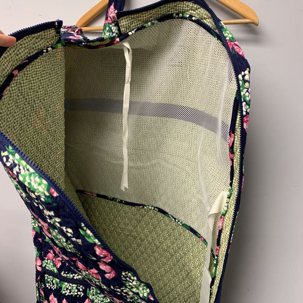 Vera Bradley Ribbons Garmet Bag