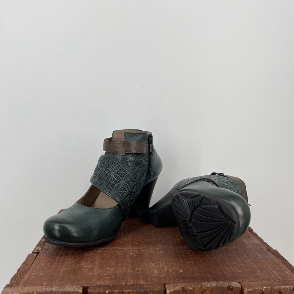 Miz Mooz Heeled Mary-Jane