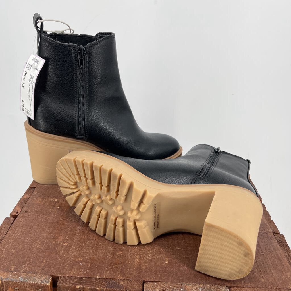 Dolce Vita Booties