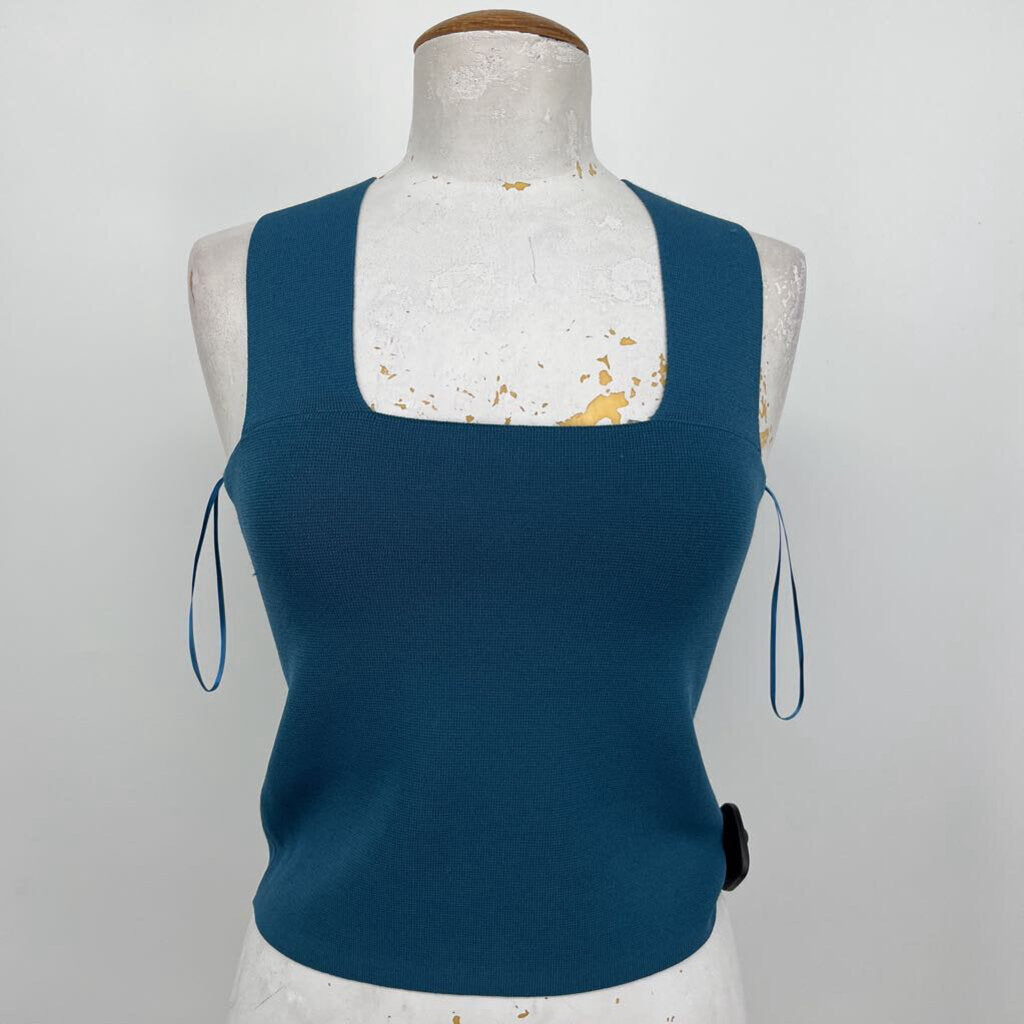 House of Harlow Slvls Sweater