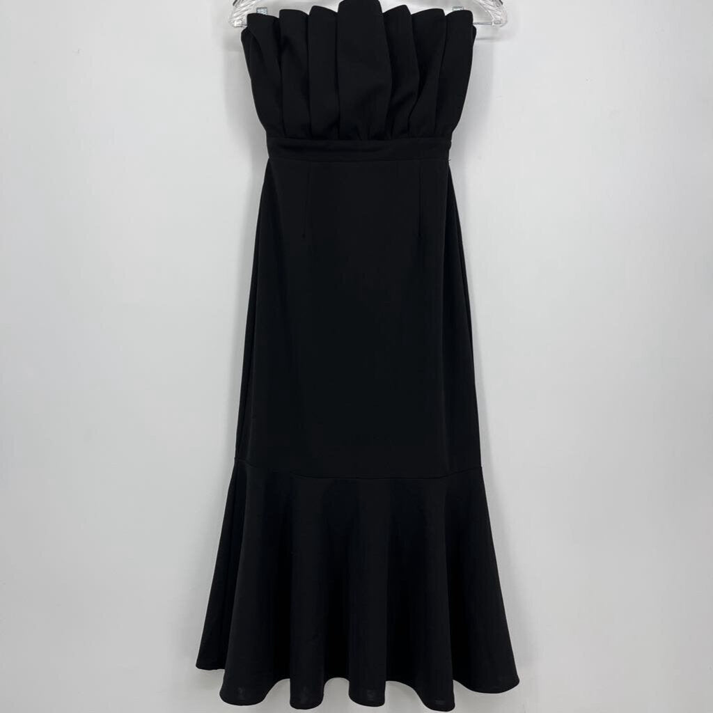 Entro Strapless Dress