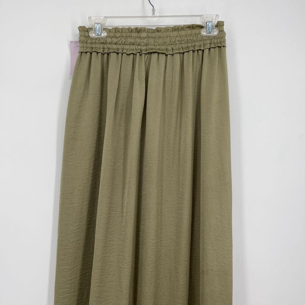 Hem & Thread Maxi Skirt