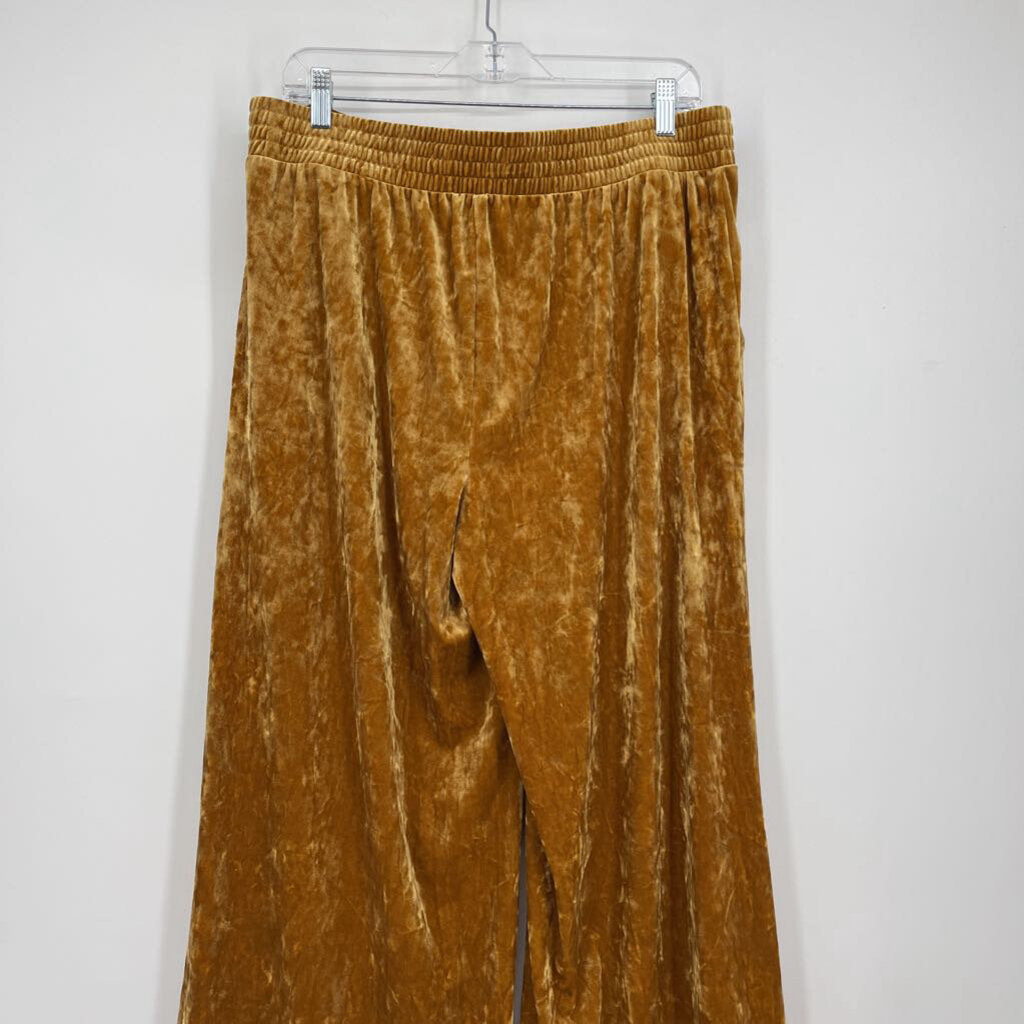 The Get Wide Leg Velour Pant