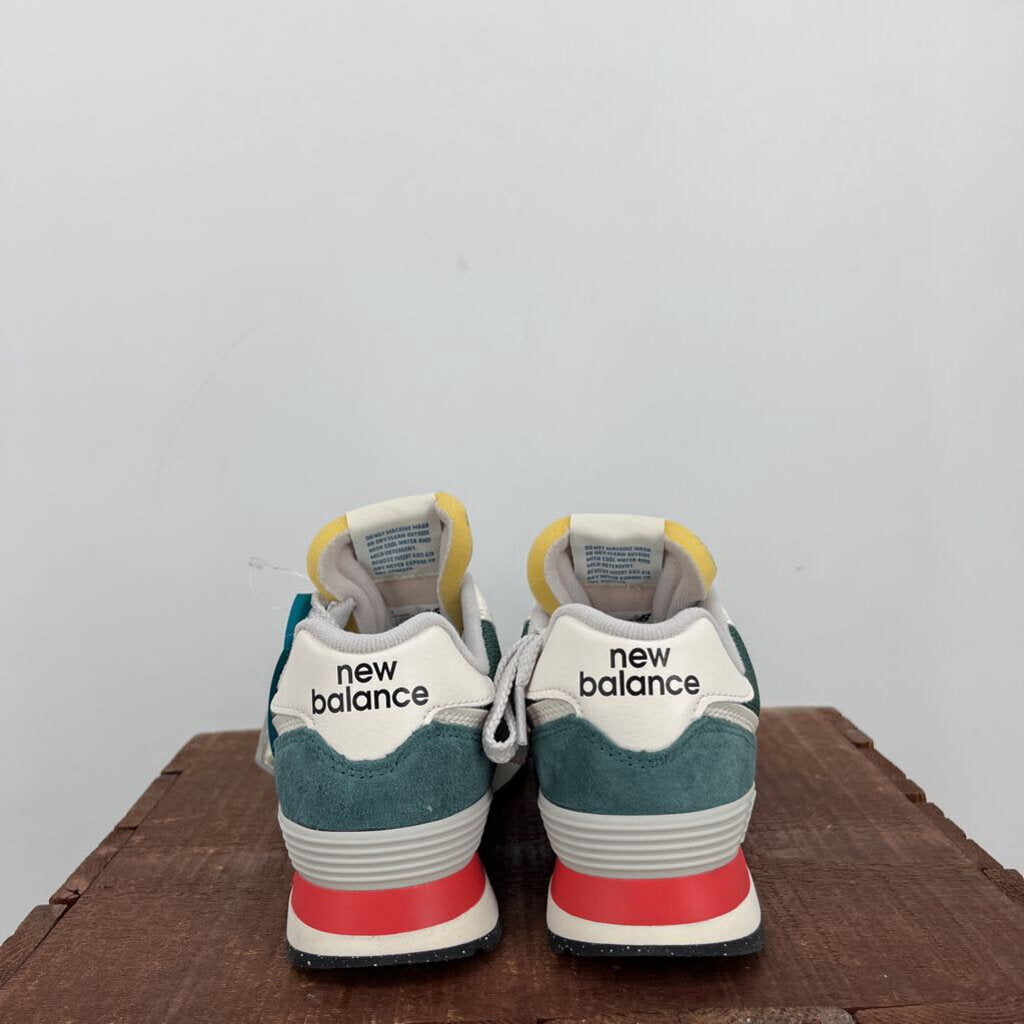 New Balance Sneakers