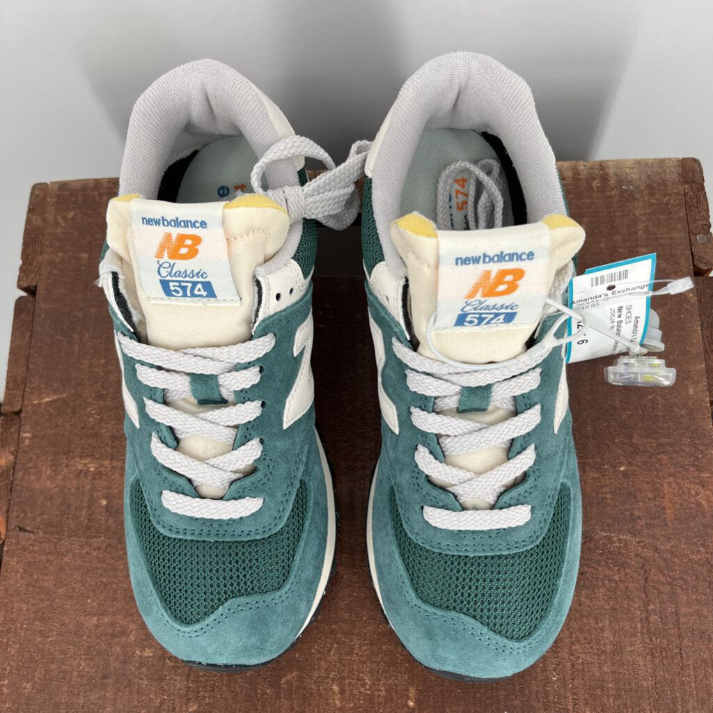 New Balance Sneakers
