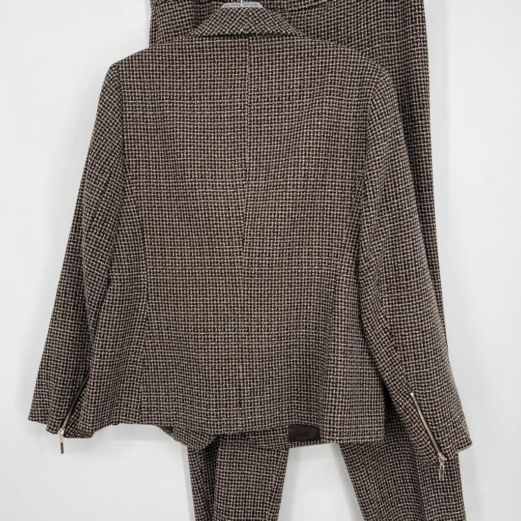 Kasper 2pc Tweed Suit