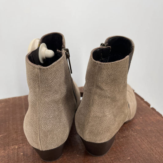 Aquatilia Suede Booties