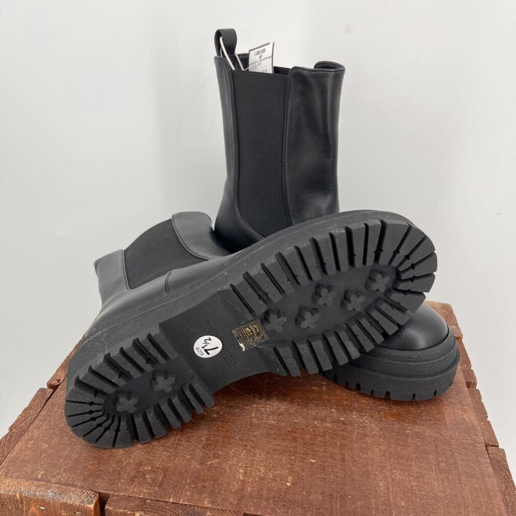 Good American Platform Boots
