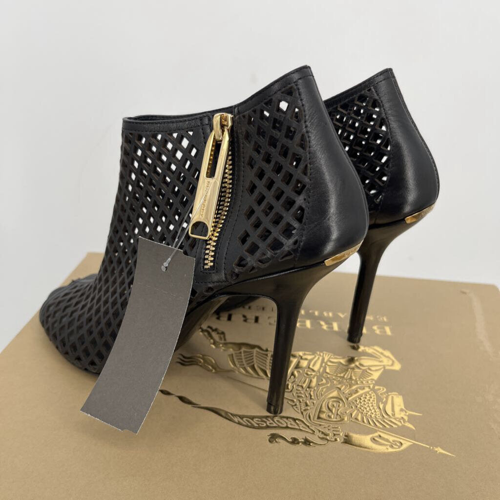 Burberry Heeled Bootie
