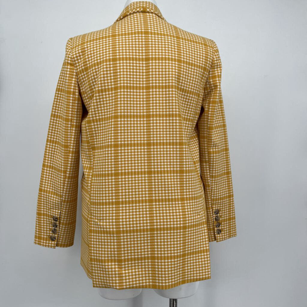 Maeve Blazer