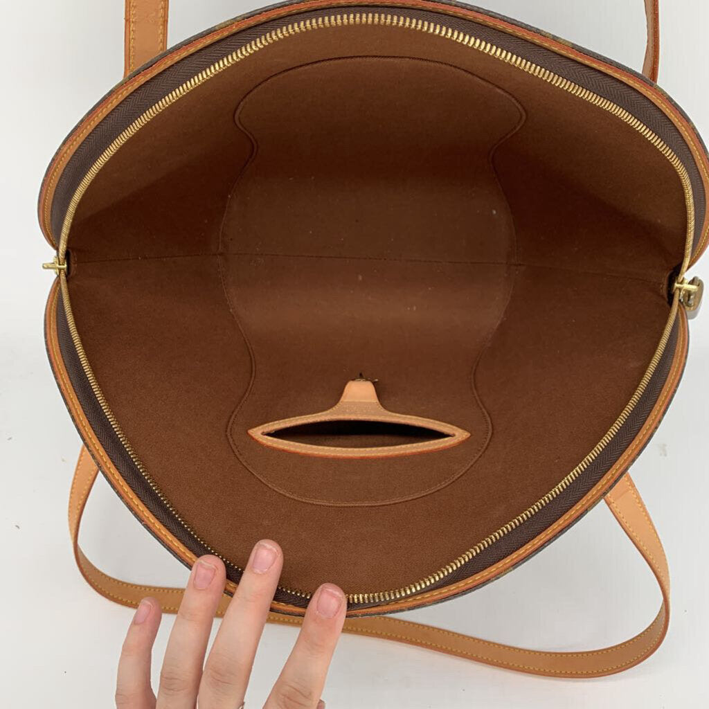 Louis Vuitton Elipse Handbag