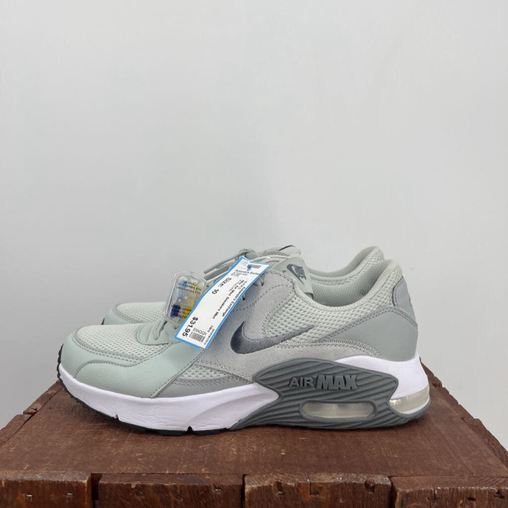 Nike Air Max Sneakers