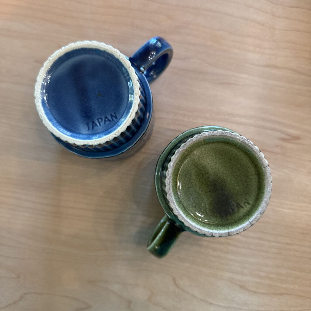 Vintage 2 Pc Mug Set