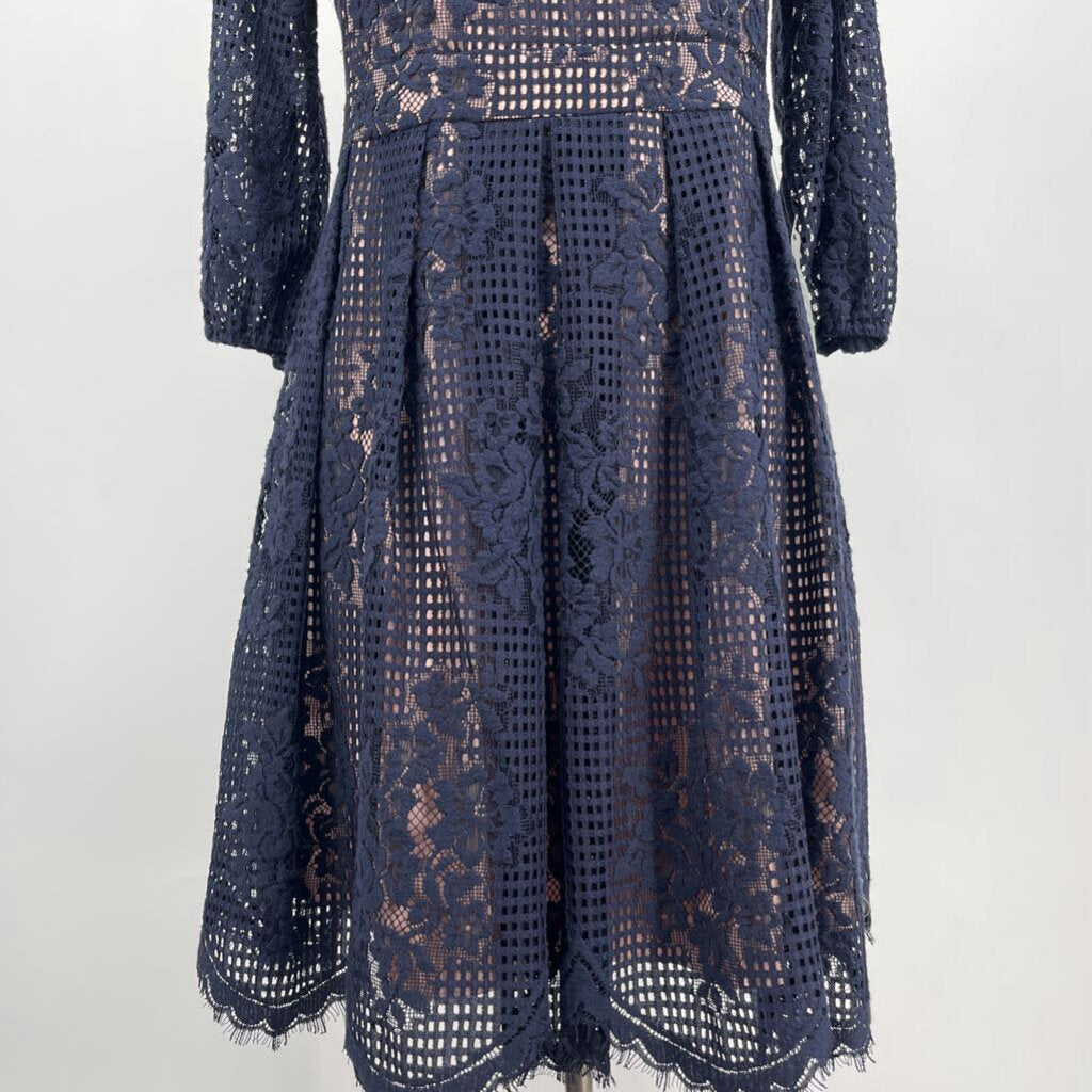 Chelsea 28 3/4 Slv Lace Dres