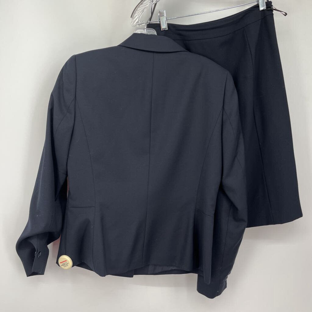 Lafayette 148 2-pc Suit
