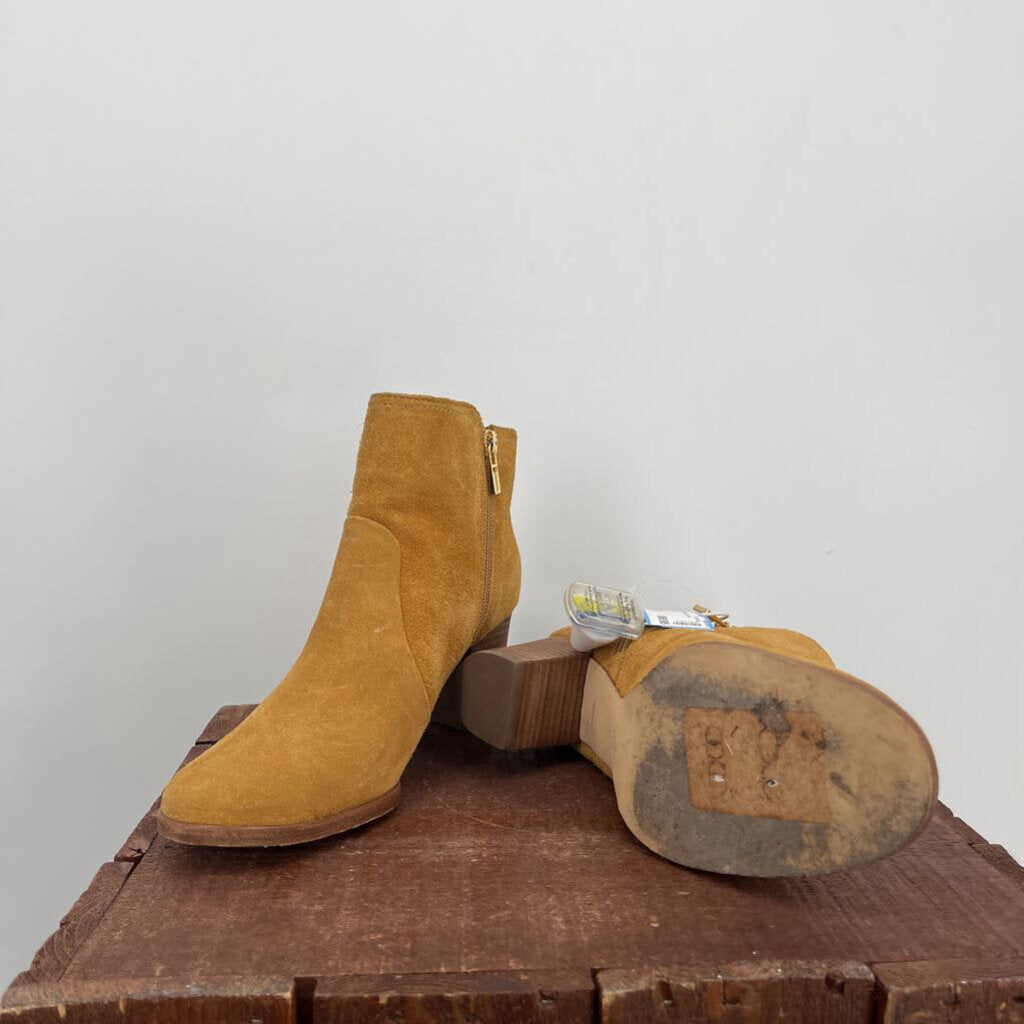 Tory Burch Boots as is