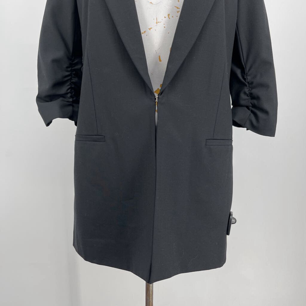 Elizabeth and James Blazer