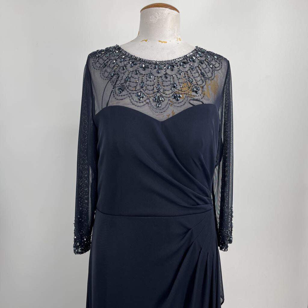 Alex L/s Gown