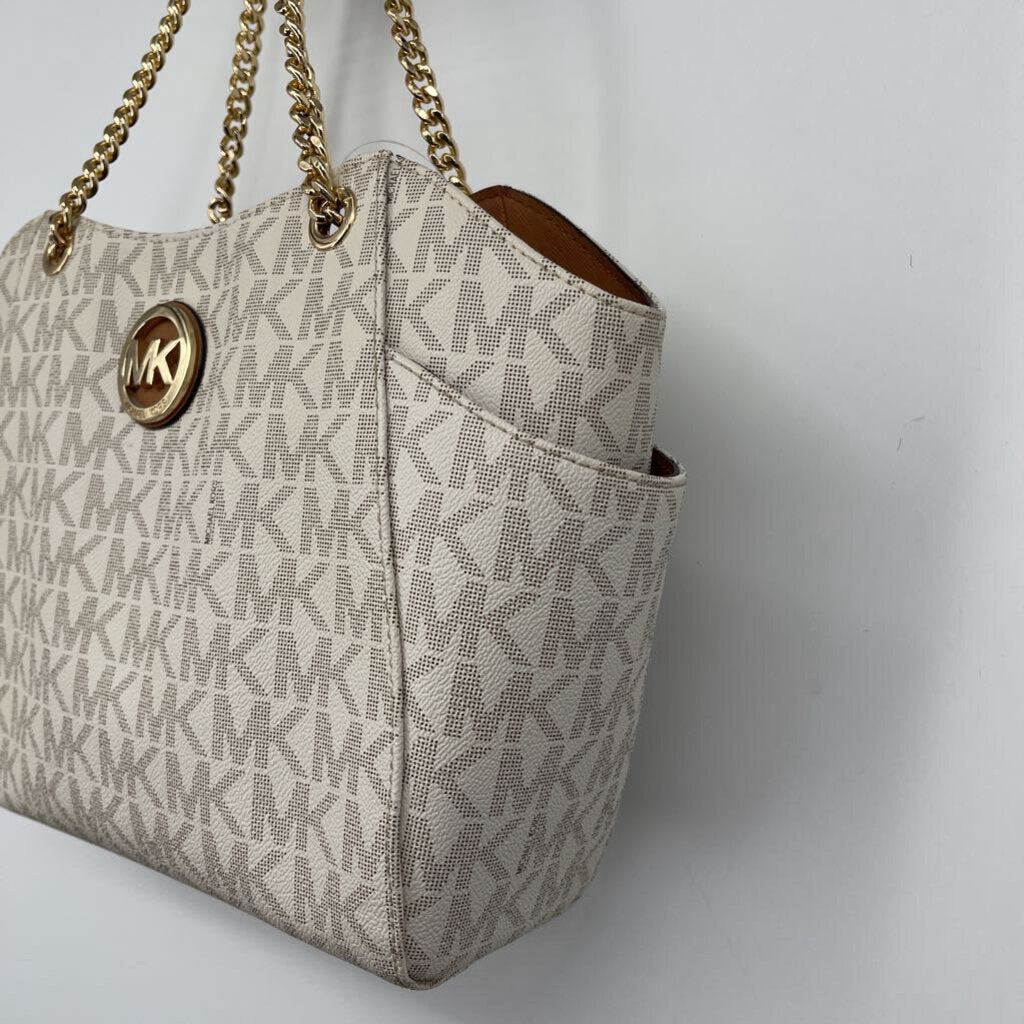 Michael Kors Jet Set Shoulder Bag