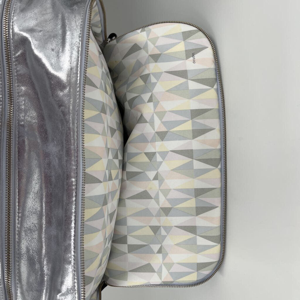 Lululemon Sanctuary Bag