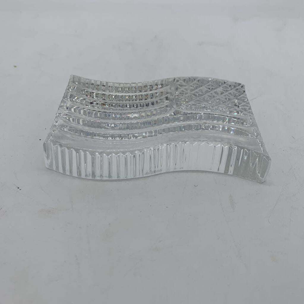 Waterford Flag Figure