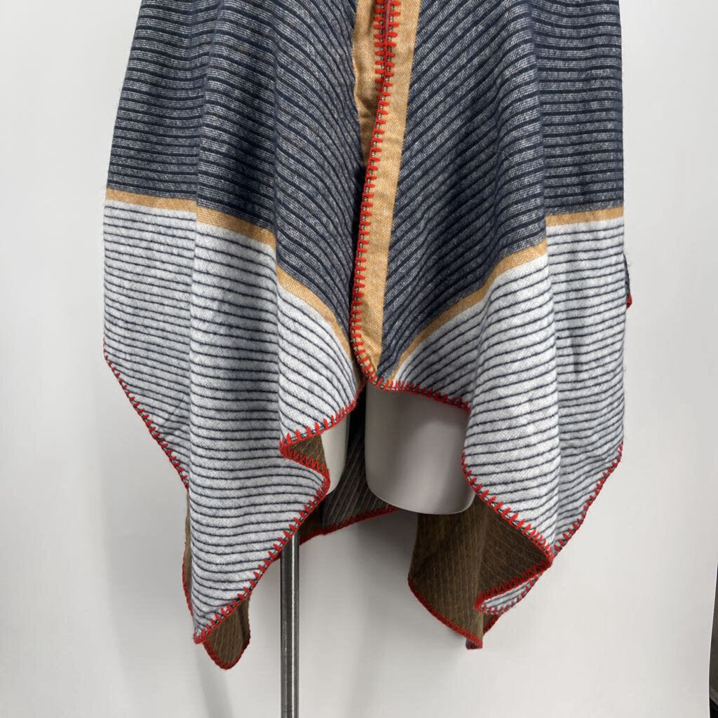 Vince Camuto Poncho