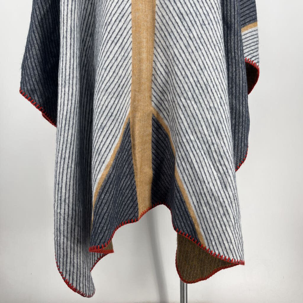 Vince Camuto Poncho