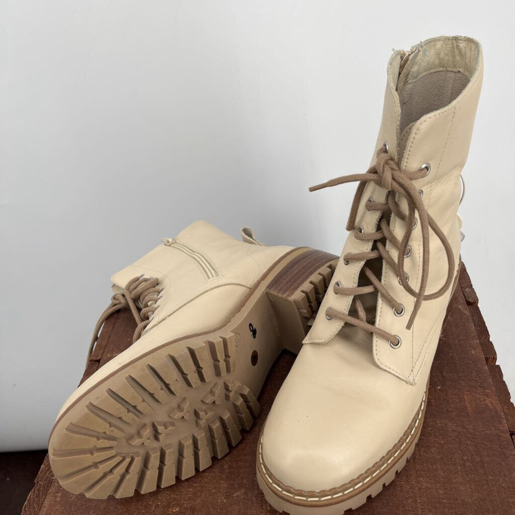 Bertuchi Combat Boots
