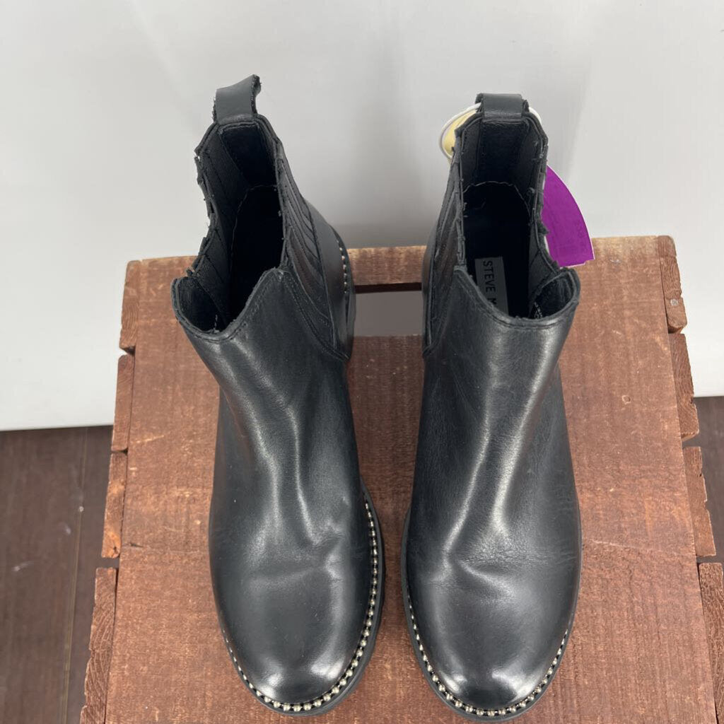 Steve Madden Booties