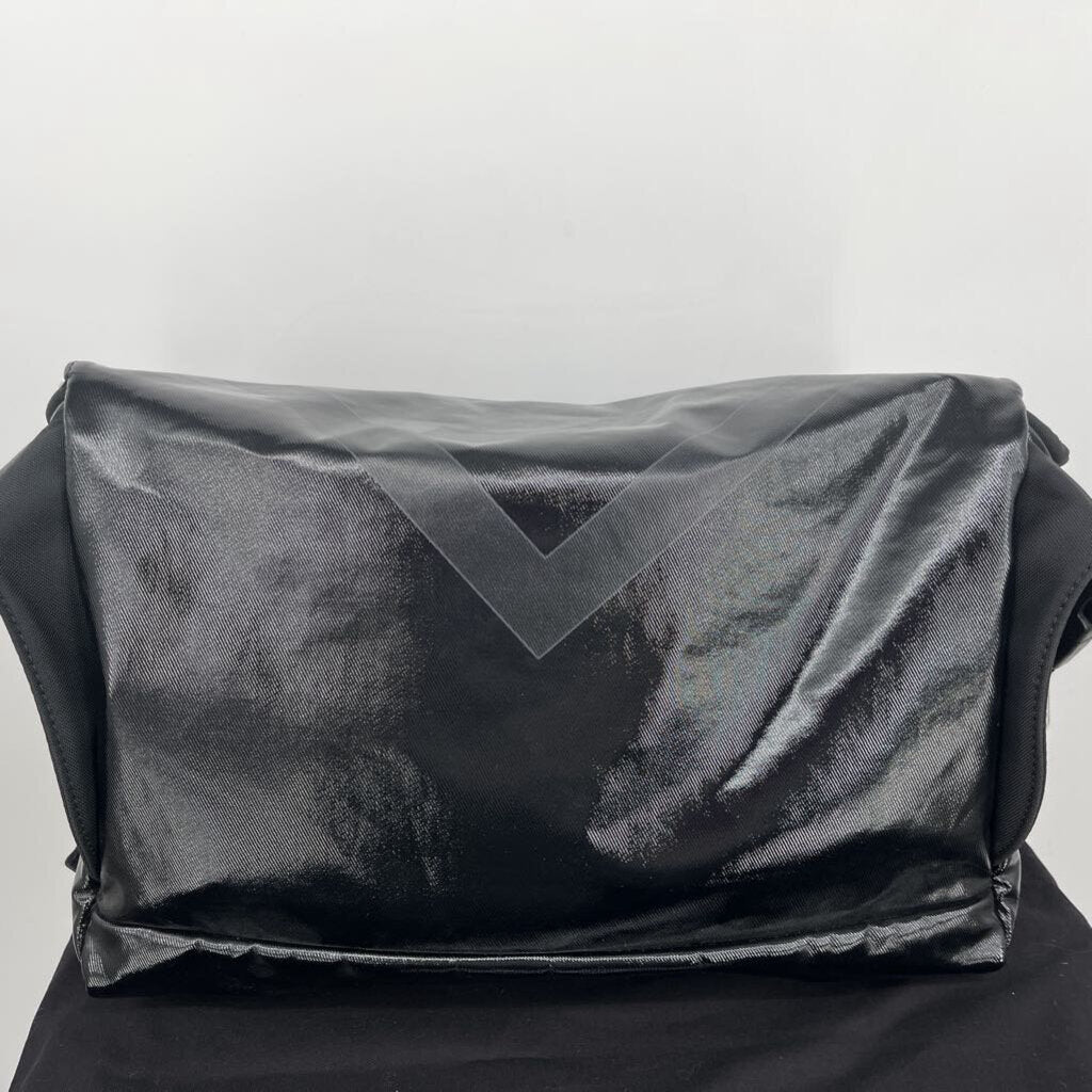 Chanel Messenger Bag
