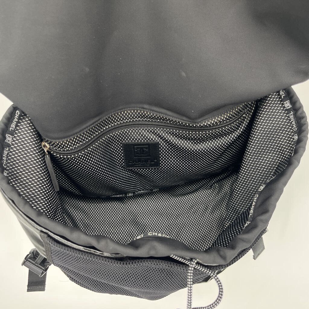Chanel Messenger Bag