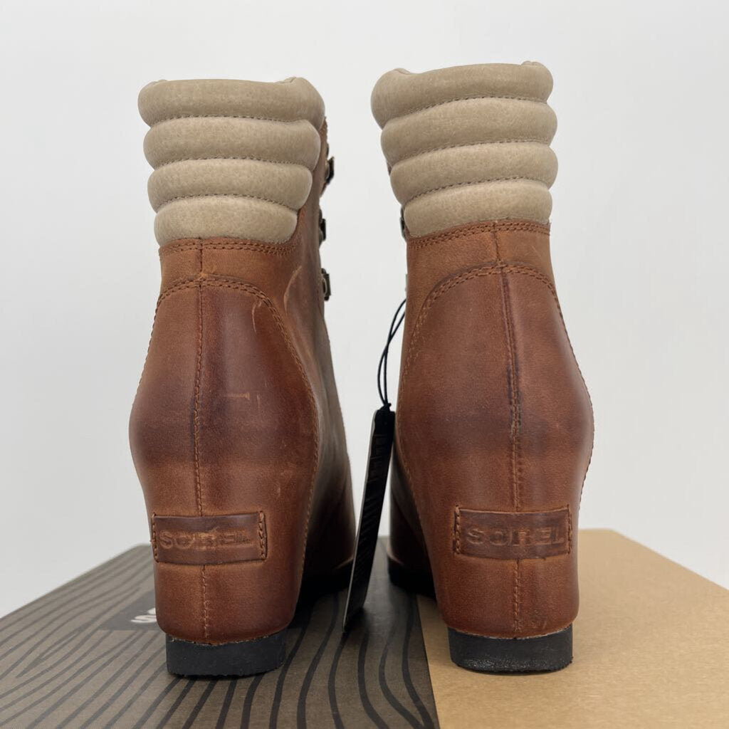 Sorel Conquest Wedge Boot