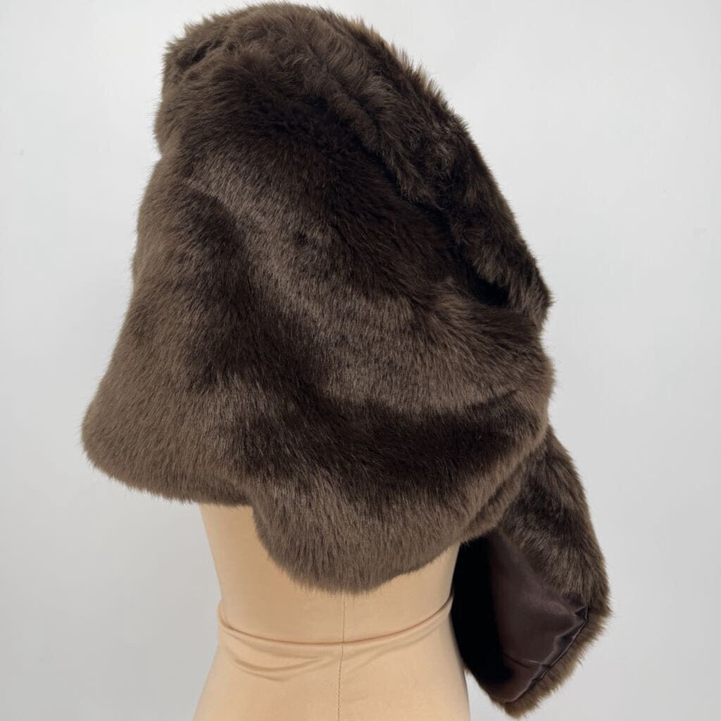 ViVi Designs Faux Fur Shawl