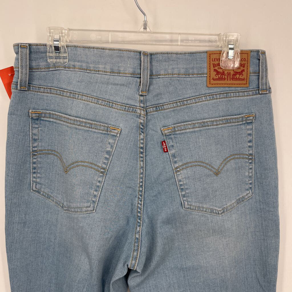 Levis Bootcut Jeans