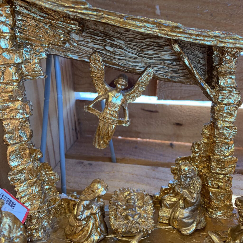 Gilded Nativity Set