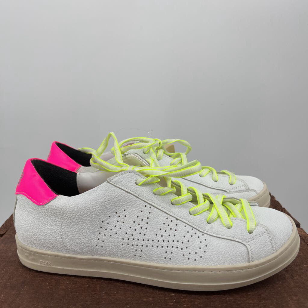 P448 Sneakers