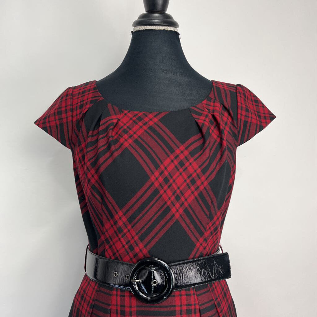 Tahari Sleeveless Plaid Dress