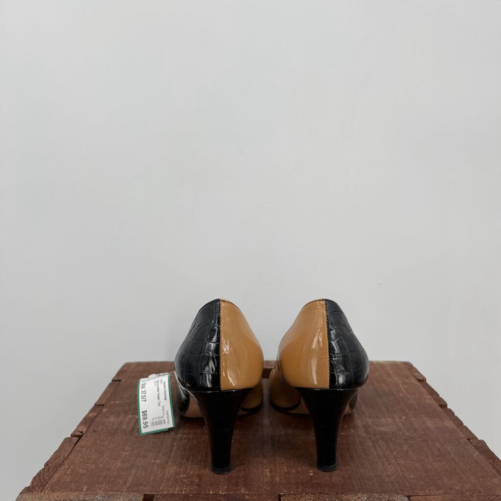 Anyi Lu Leather Pumps