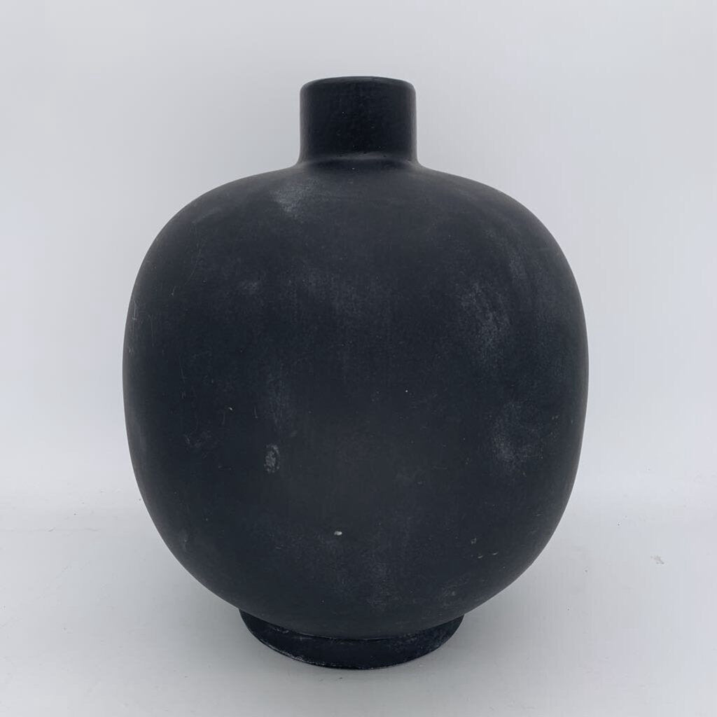 Ceramic Bulbous Vase