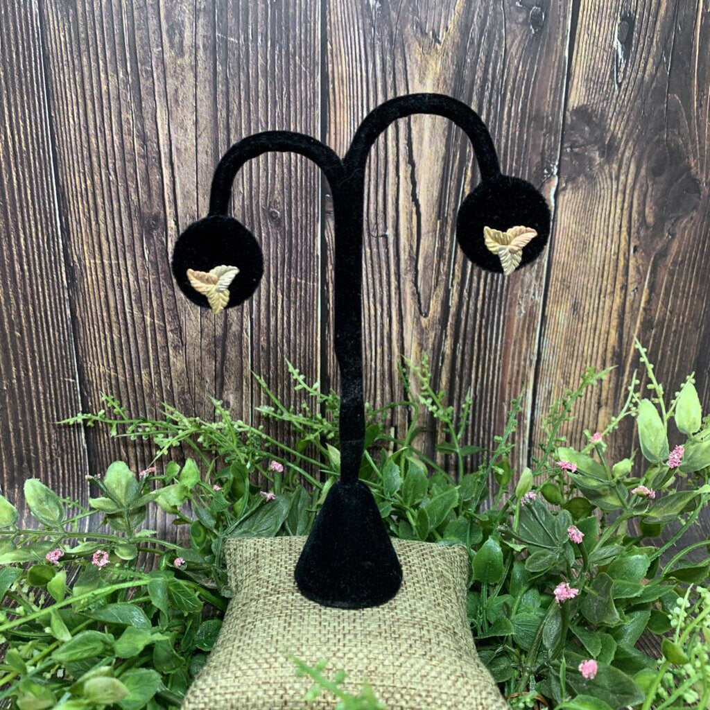 14k Gold Triple Leaf Earrings