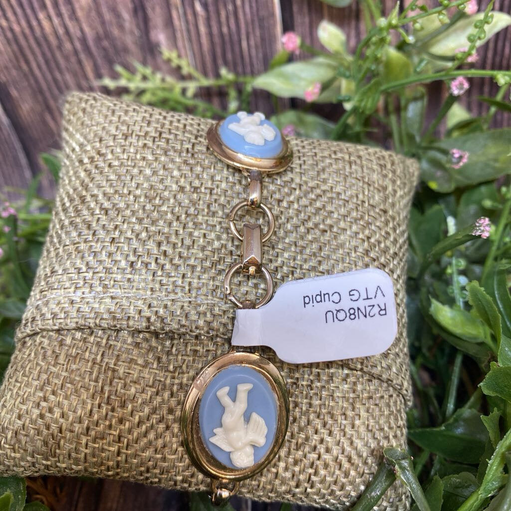 Vintage Cupid Cameo Bracelet